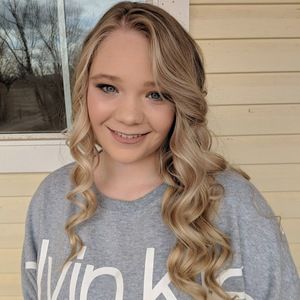 Meet your Posher, Jocelyn